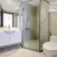 Cho thuê Vinhomes Central Park L3 3 phòng ngủ trống lầu 44 view sông