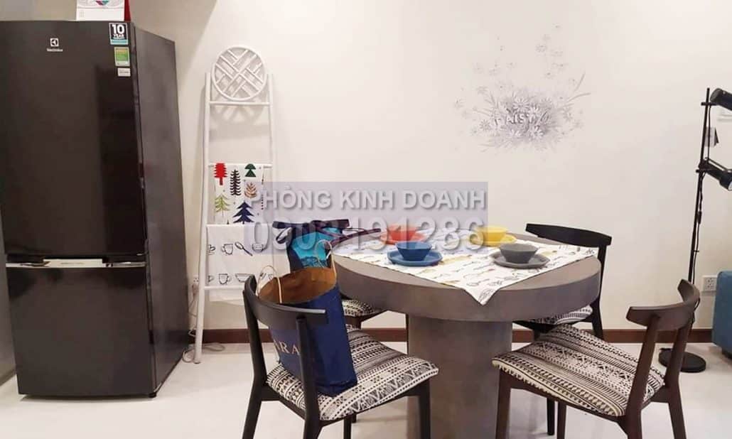 Bán căn hộ Vinhomes Central Park tầng 42 L5 nội thất đầy đủ 1 phòng ngủ