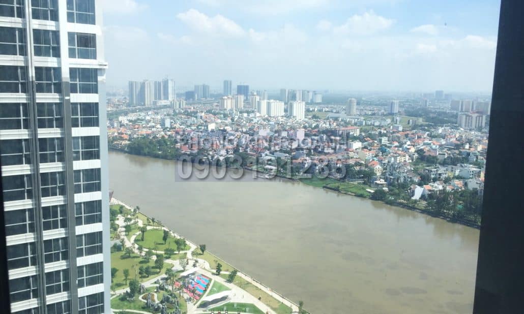 Căn hộ Vinhomes bán 3 phòng ngủ view sông tầng 33 Central 1 nội thất ít