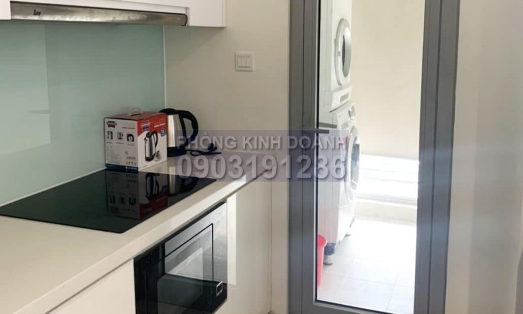 Cho thuê căn hộ Vinhomes thoáng tầng 42 C3 nội thất cao cấp 3 phòng ngủ