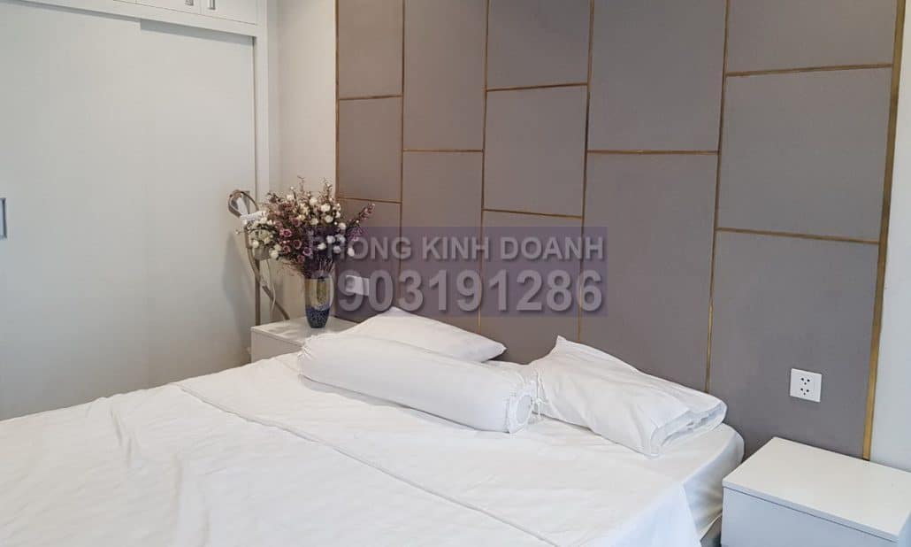 Bán căn hộ Vinhomes view thoáng 3 phòng ngủ tầng 19 Landmark 1 nhà đẹp