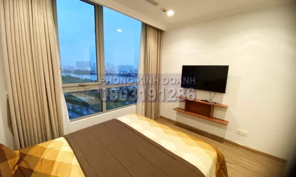 Căn hộ Vinhomes cho thuê lầu 10 Central 1 nội thất đẹp view sông 4 phòng
