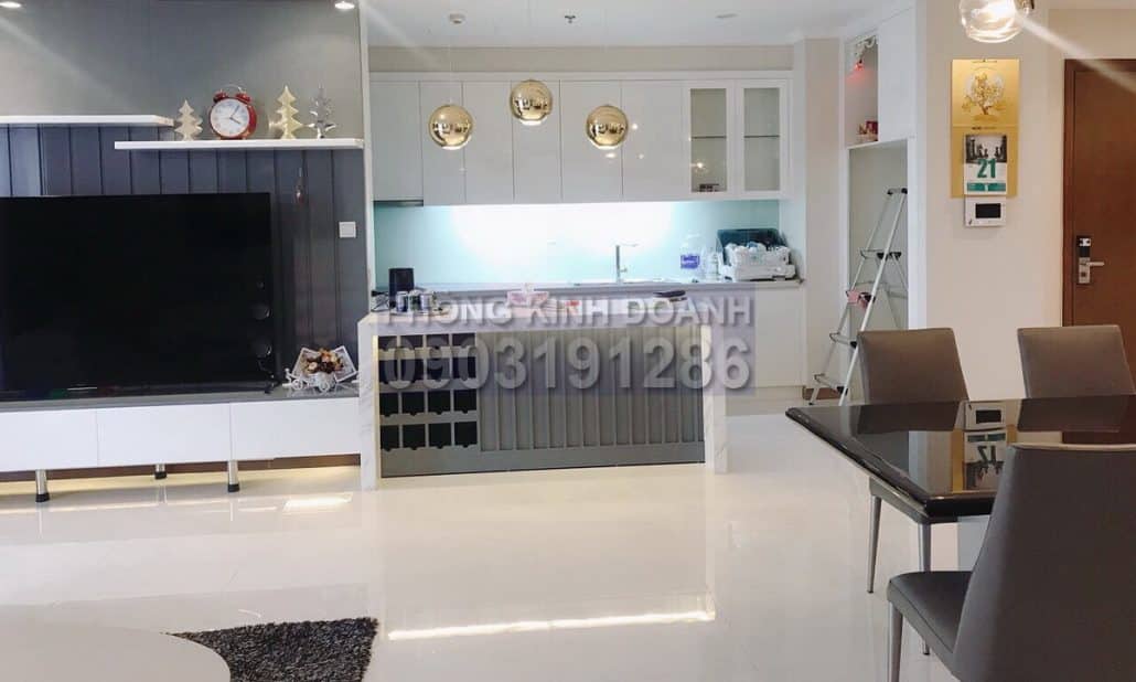 Căn hộ Central Park cho thuê tầng 15 C1 đủ nội thất view sông 4 phòng ngủ