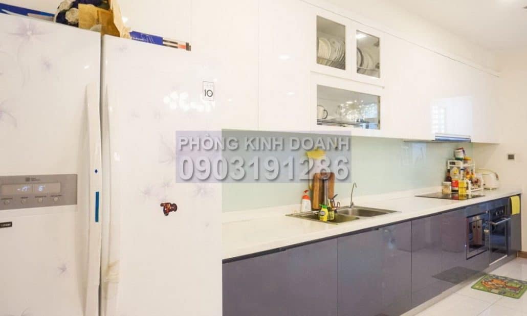 Cho thuê Vinhomes căn hộ 3 phòng ngủ tầng 23 Park 1 nhà đẹp view hồ bơi