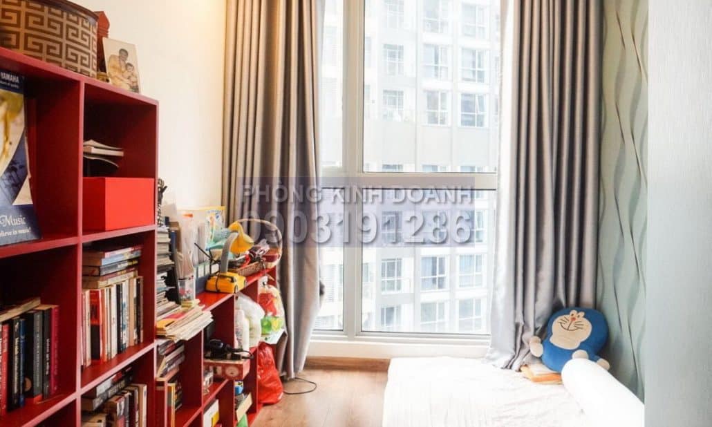 Cho thuê Vinhomes căn hộ 3 phòng ngủ tầng 23 Park 1 nhà đẹp view hồ bơi