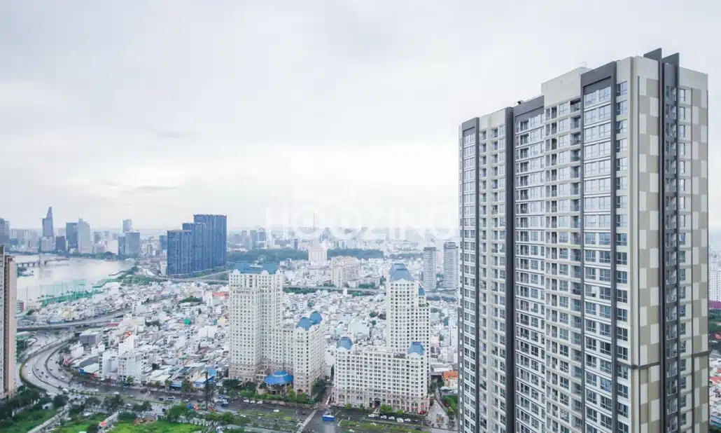 Căn hộ cho thuê lầu 42 Landmark 3 đủ nội thất 3 phòng ngủ view thành phố