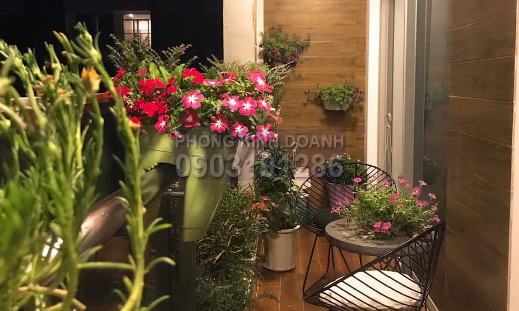 Bán Vinhomes 3 phòng ngủ toà Park 5 căn hộ số 6 view hồ bơi diện tích 112m2