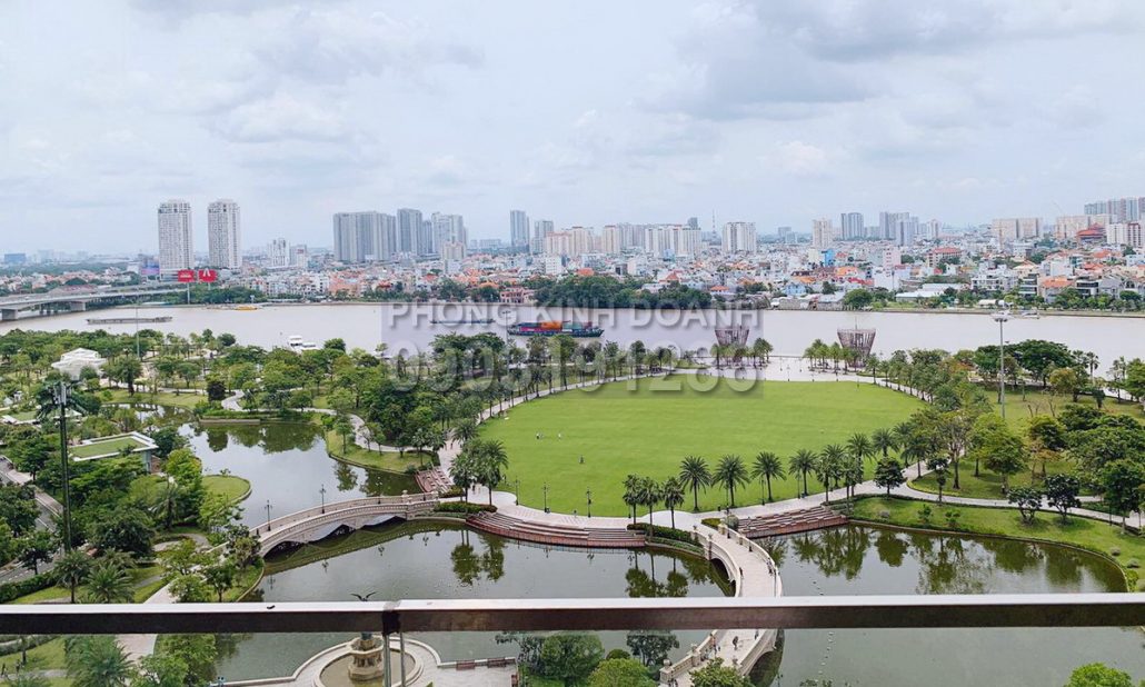 Căn Vinhomes cho thuê 3 phòng ngủ tầng 45 thoáng Landmark 3 có nội thất