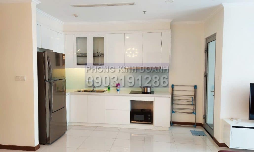 Cho thuê căn hộ Central Park 2 phòng ngủ tầng 38 Landmark Plus nội thất xịn