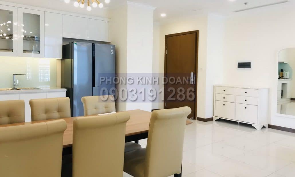 Bán Vinhomes 3 phòng ngủ thoáng rộng 108m2 căn hộ số 16 Landmark Plus